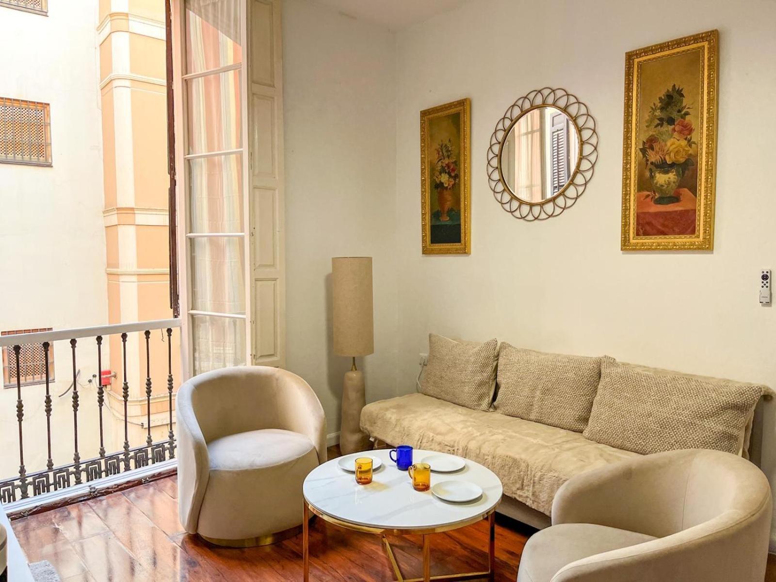 Apartamentos Malaga Centro ภายนอก รูปภาพ