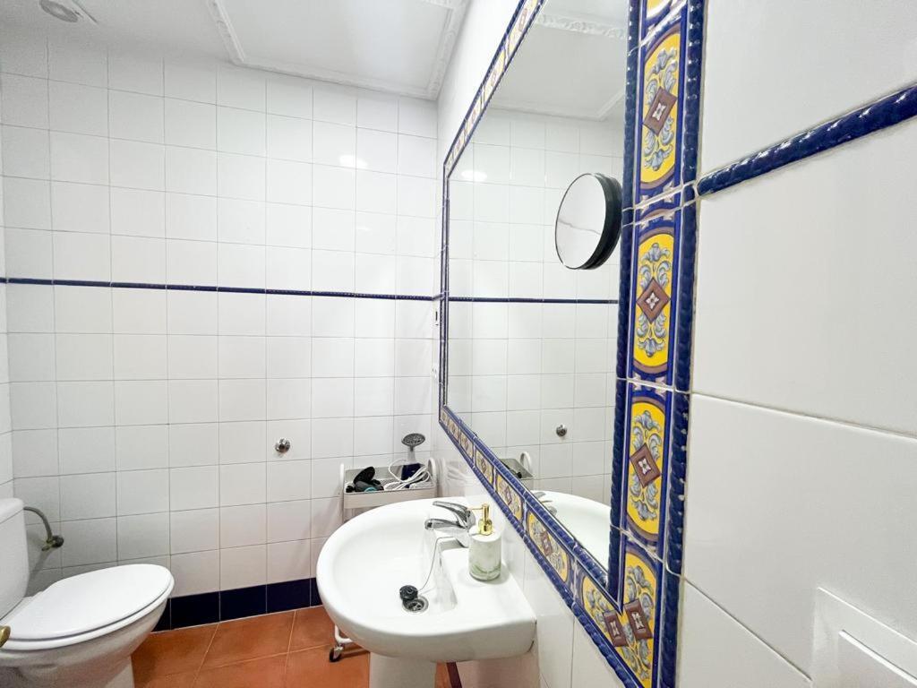 Apartamentos Malaga Centro ภายนอก รูปภาพ